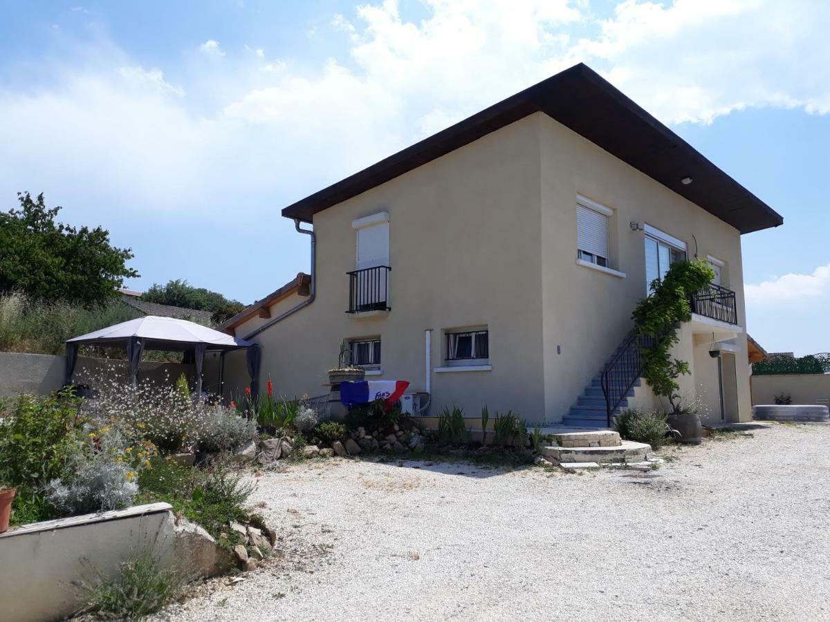 Guest House Domaine Des Grouilleres Saint-Clair-du-Rhone Luaran gambar