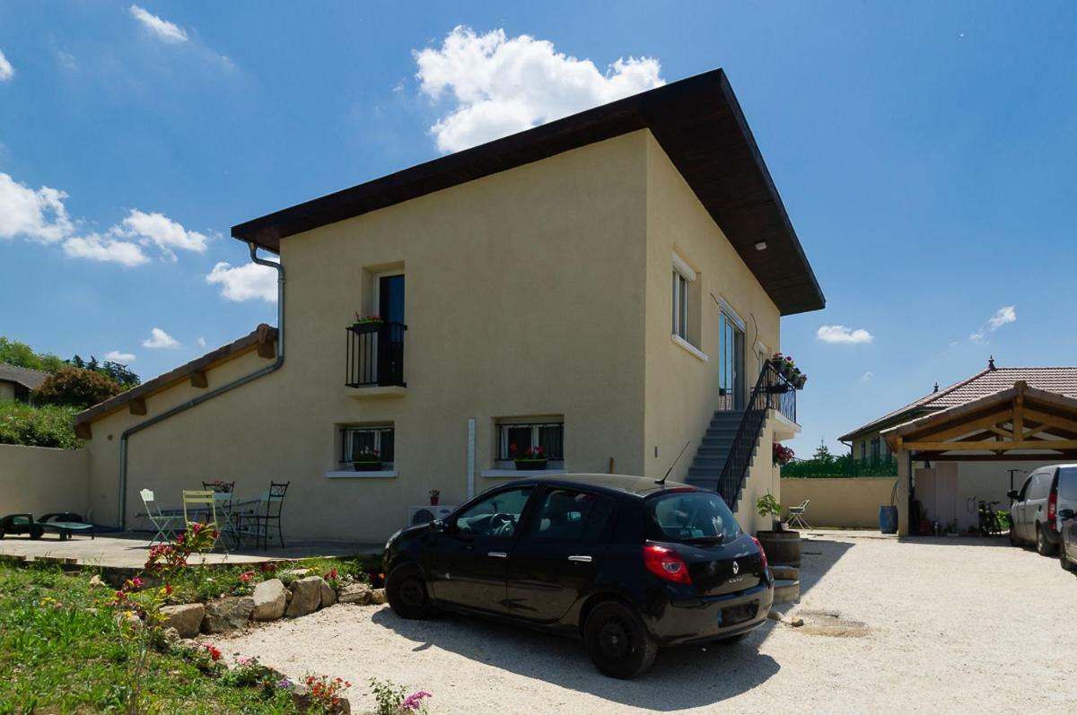 Guest House Domaine Des Grouilleres Saint-Clair-du-Rhone Luaran gambar